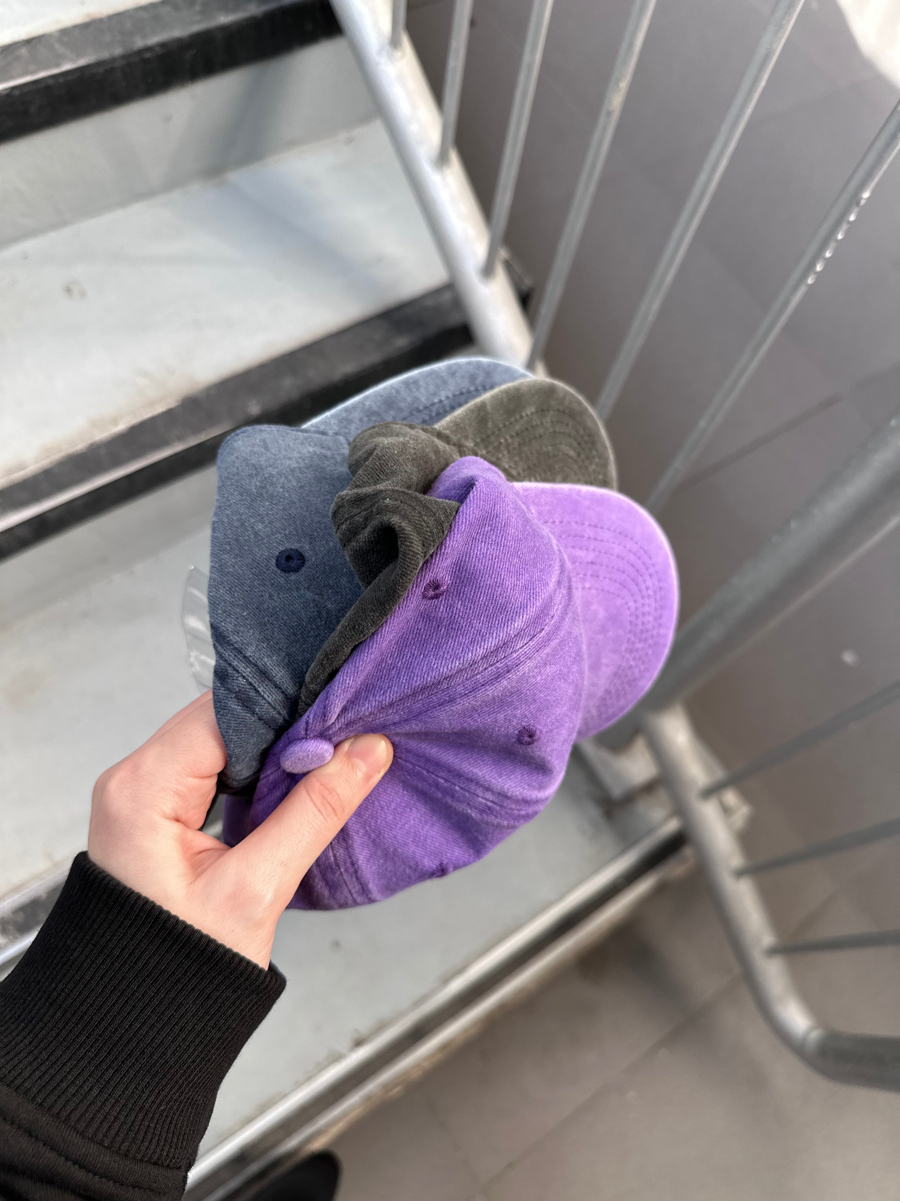 Acidic washed cap