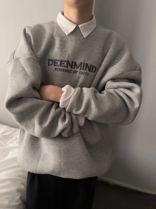 Crewneck sweater