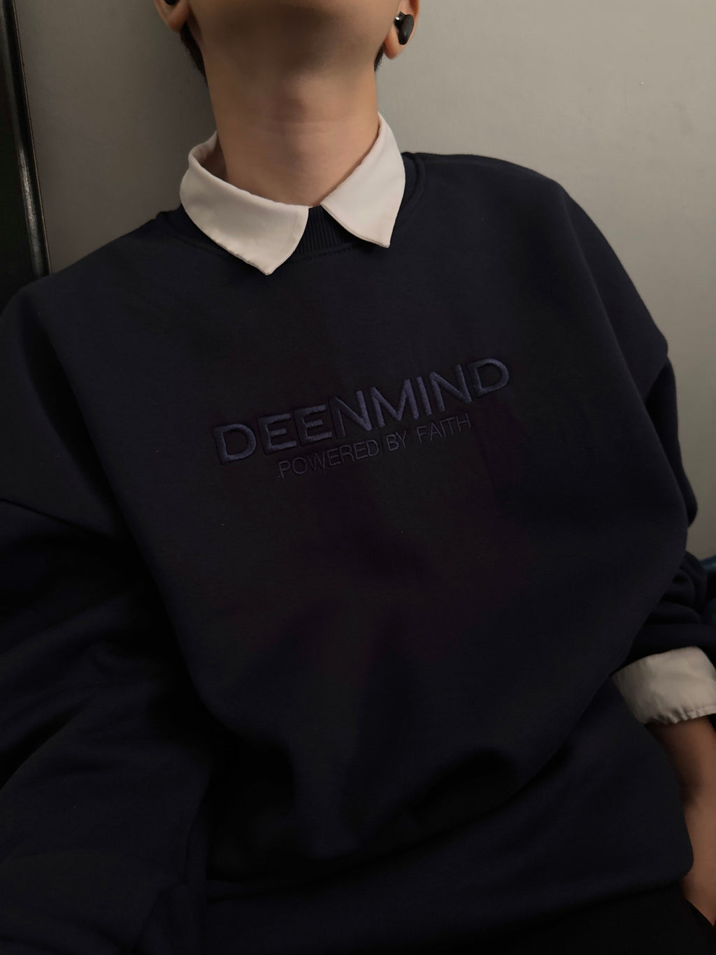 Crewneck sweater